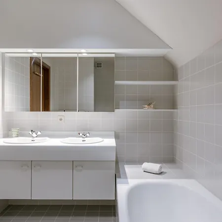 Huswell - Charming Near The Villa *